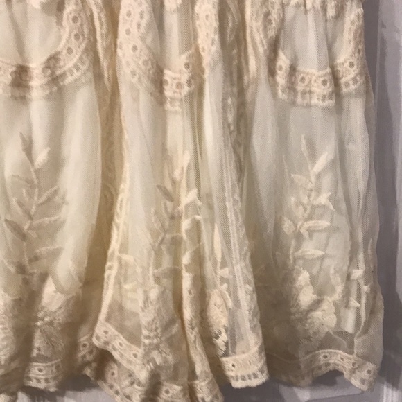 Romper - Picture 2 of 7